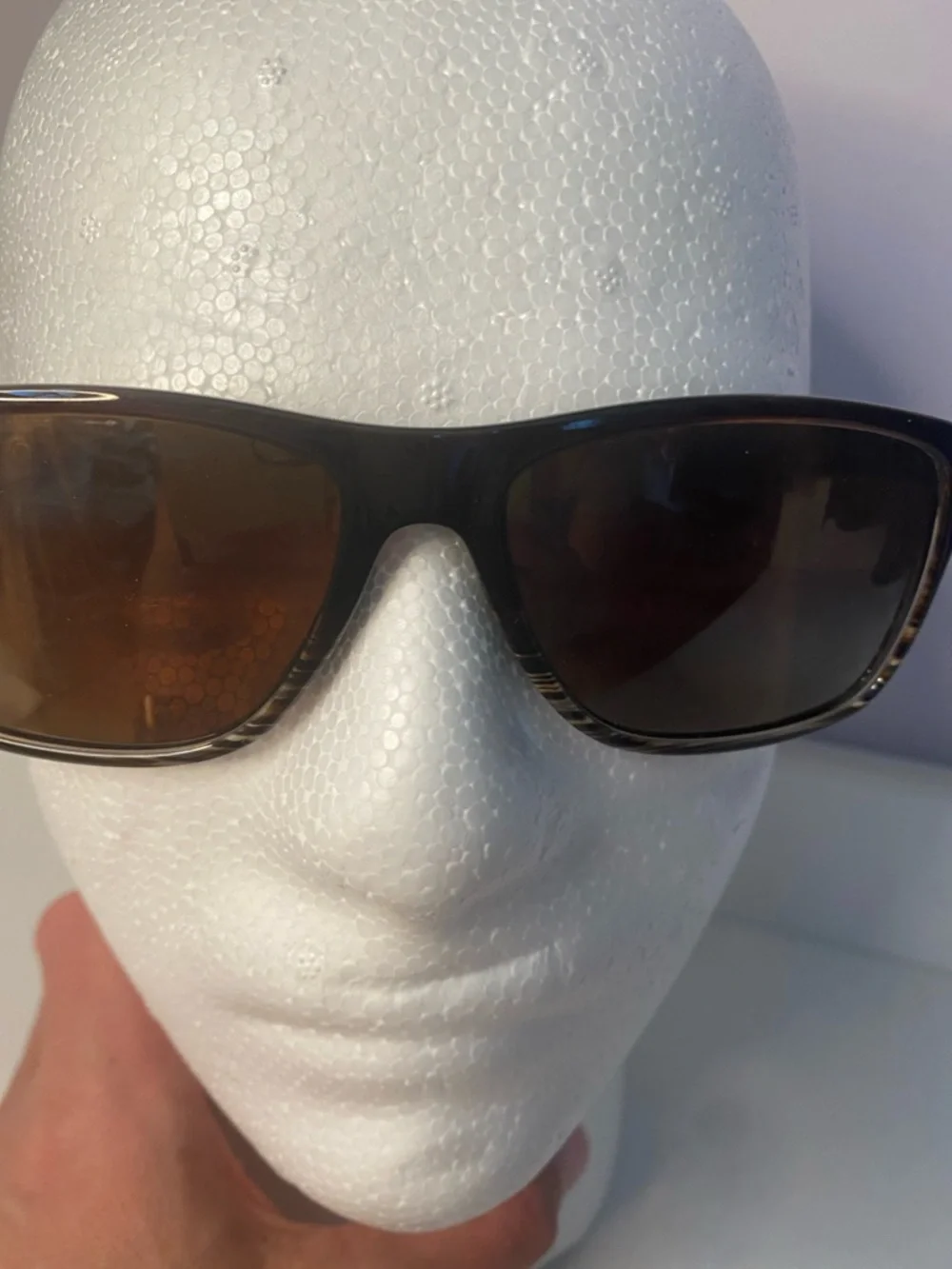 Maui Jim whether onshore